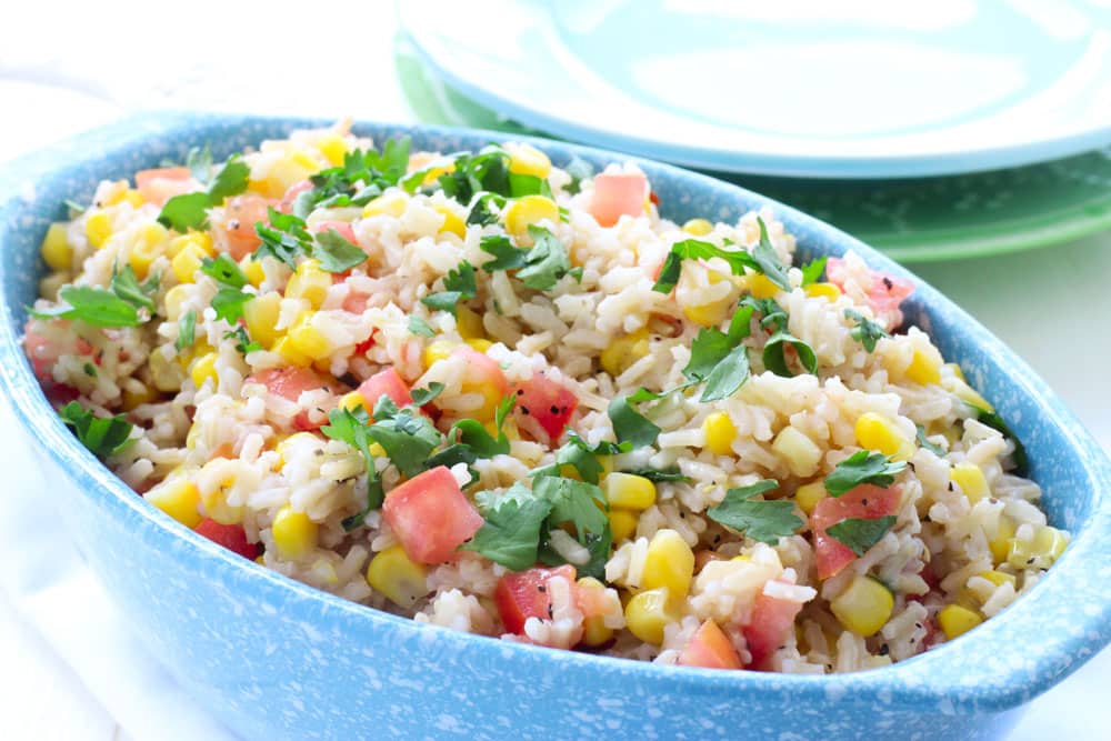 Healthy Corn & Tomato Rice Salad: Dinner, Picnic, & Lunch Ideas